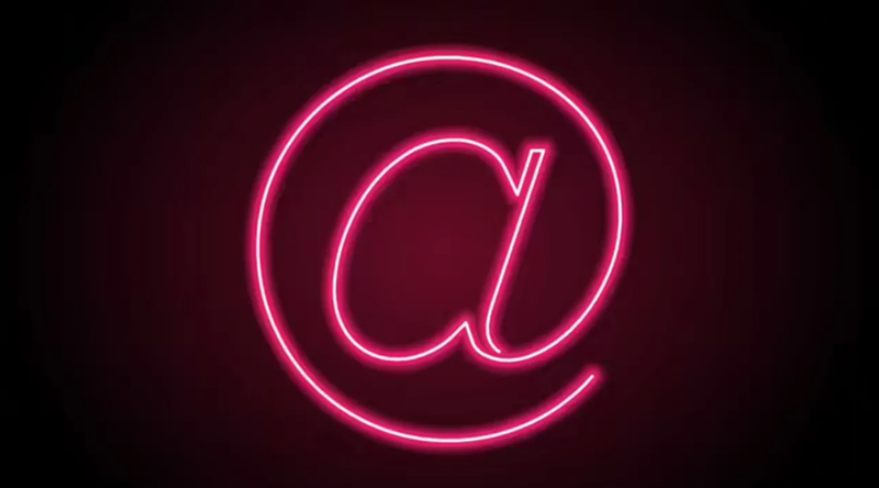 Bấm phím "@" suốt ngày, thế bạn biết gì nguồn gốc của nó?